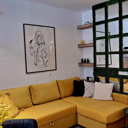 Apartments Gin & Tonic Spalato Esterno foto
