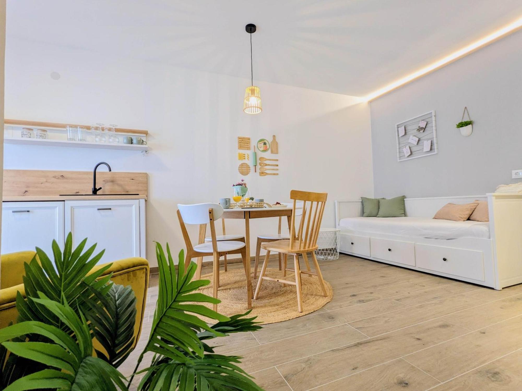 Apartments Gin & Tonic Spalato Esterno foto